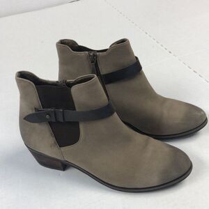 BP Leather Block Heel Ankle Boot Bootie Women's Size 7.5 Taupe Shoe Shootie NEW‎